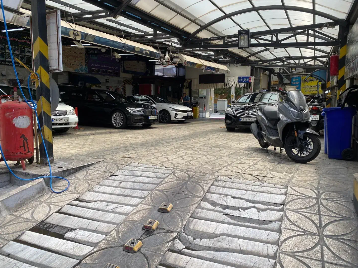 کارگر ساده و ماهر|استخدام سرایداری و نظافت|کرج, فاز ۳ گوهردشت|دیوار