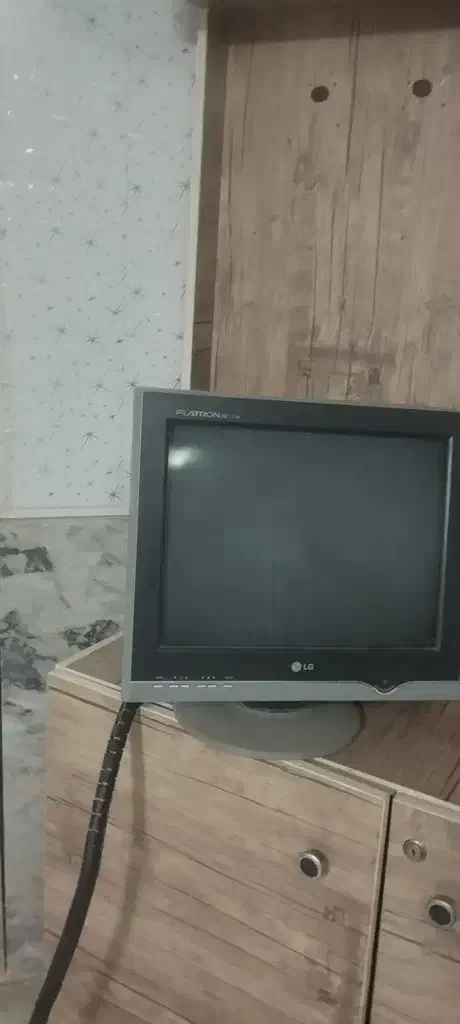 مانیتو کامپیوتر|تلویزیون و پروژکتور|بروجرد, |دیوار