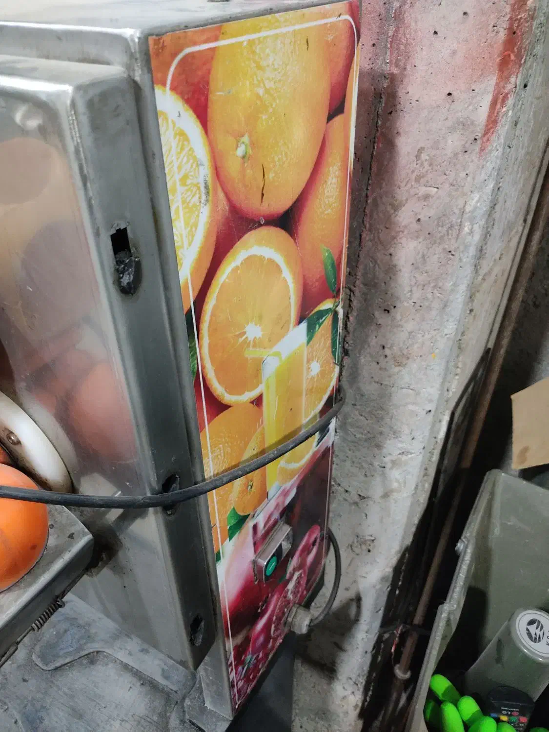 آب پرتقال گیری صنعتی|آبمیوه‌گیر و آب‌مرکبات‌گیر|نسیم‌شهر, |دیوار