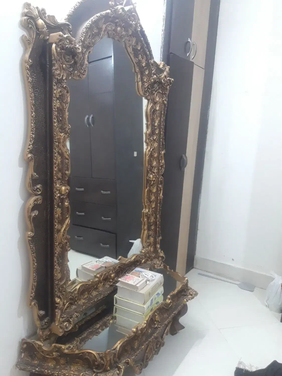 اینه و میز|آینه|مشهد, مقدم|دیوار