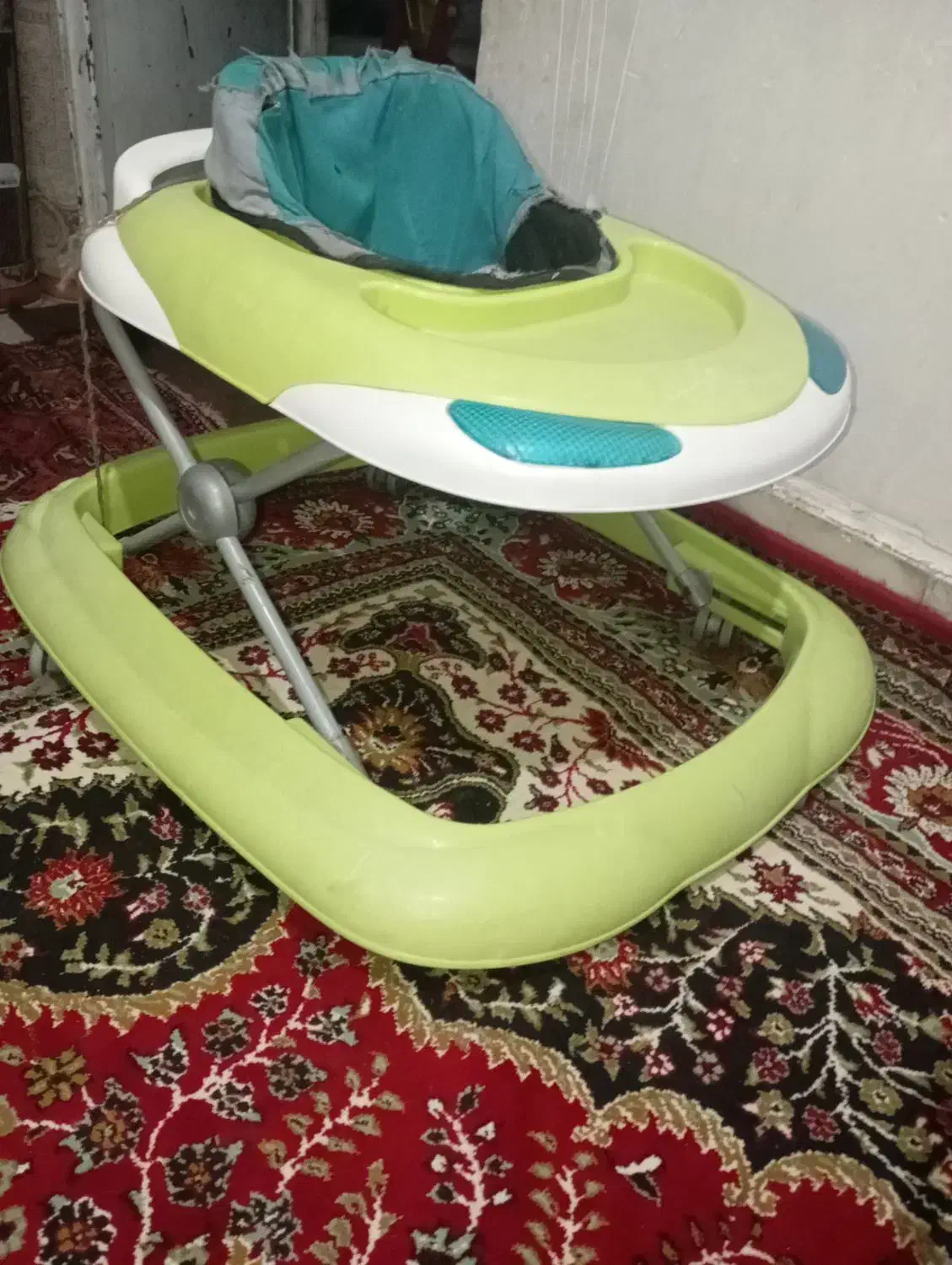 گهواره توضیحات|کالسکه و لوازم جانبی|زاهدان, |دیوار