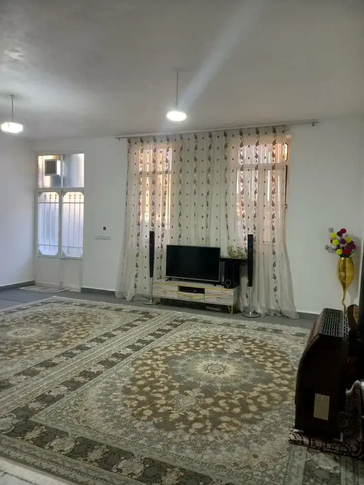 خانه ویلایی|فروش خانه و ویلا|اسلامآباد غرب, |دیوار