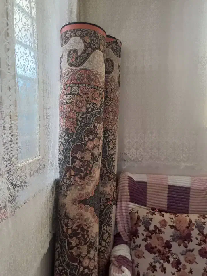 فرش سورمه ای ۷۰۰شانه|فرش|ارومیه, |دیوار