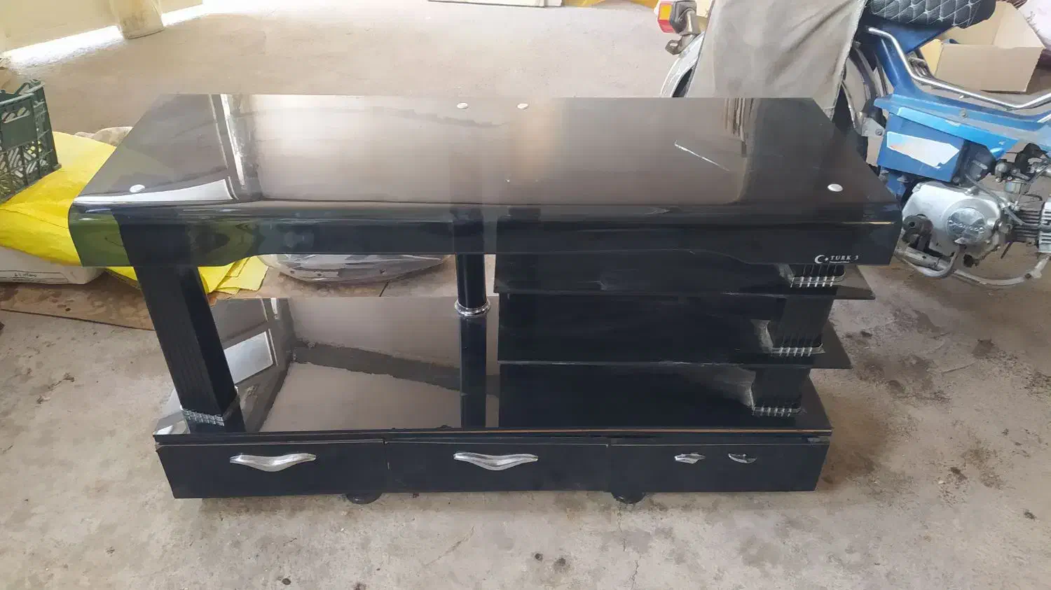 میزتلویزیون|میز تلویزیون|ملکان, |دیوار