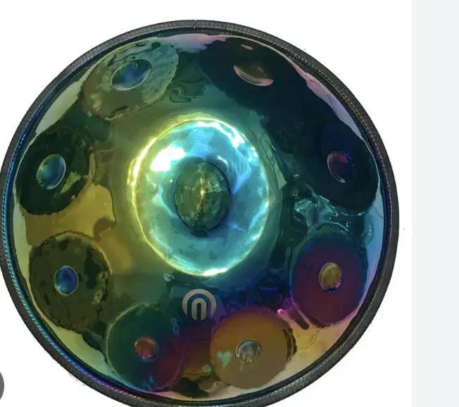 هنگ درام|درام و پرکاشن|کیش, |دیوار