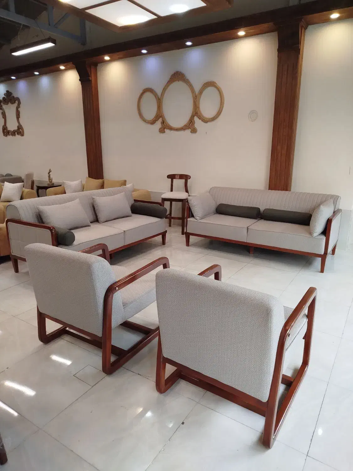 مبل سارینا|مبلمان خانگی و میز عسلی|بومهن, |دیوار