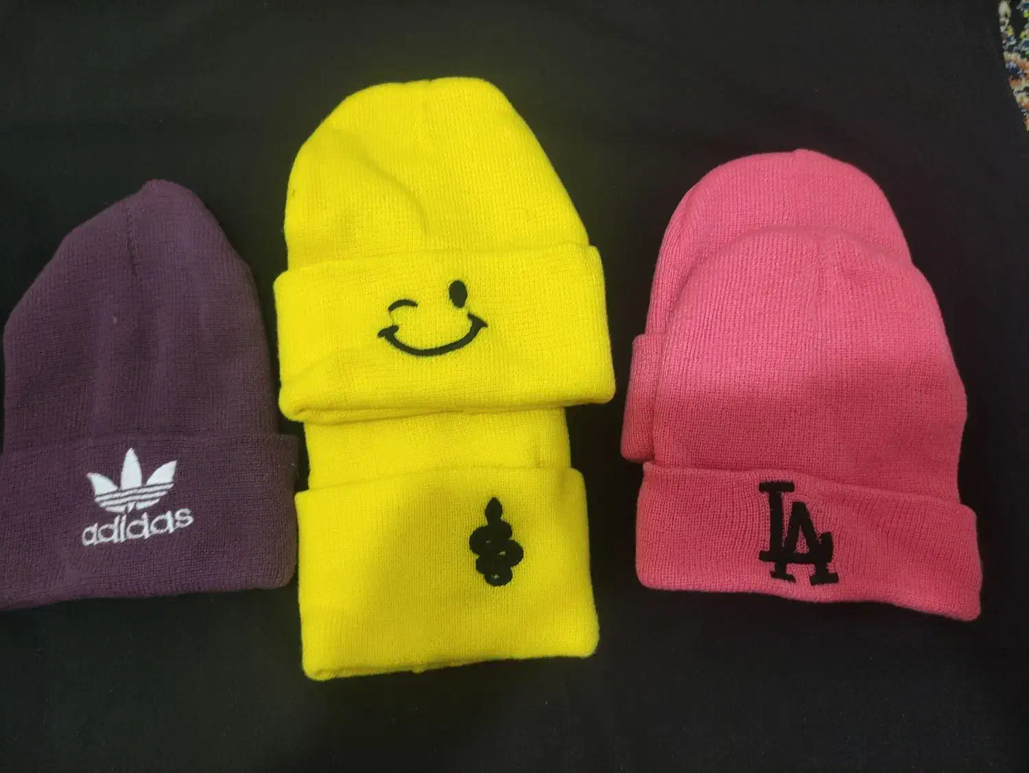 جوراب وکلاه|لباس|گرگان, |دیوار