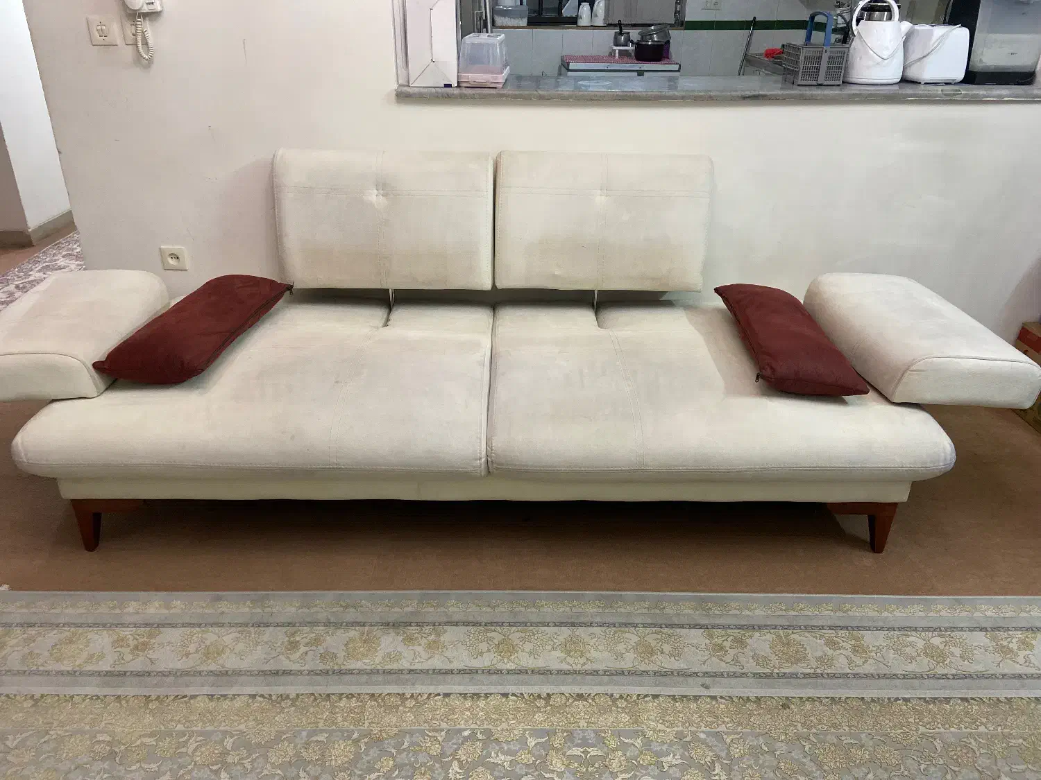 مبل تخت شو سه نفره|مبلمان خانگی و میز عسلی|شیراز, شهرک بهشتی|دیوار