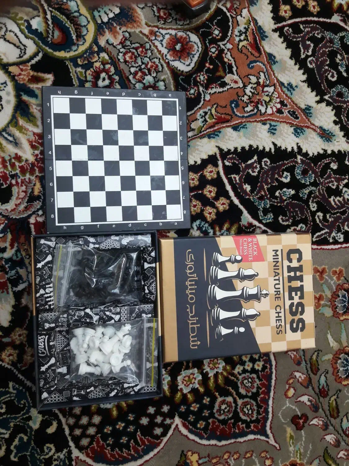 تفنگ اسباب بازی و شطرنج|اسباب‌‌بازی|بروجرد, |دیوار