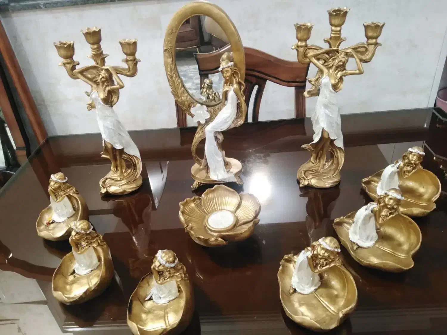 هفت سین|مجسمه، تندیس، ماکت|شیروان (لرستان), |دیوار