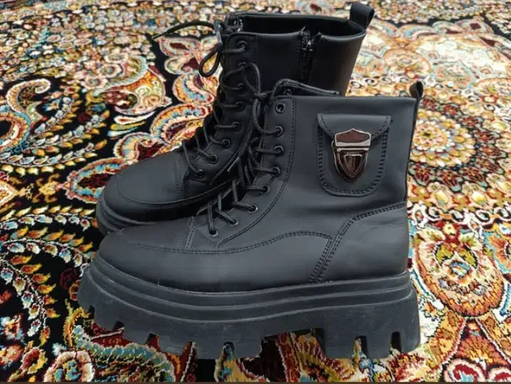 کفش|کیف، کفش، کمربند|سقز, |دیوار