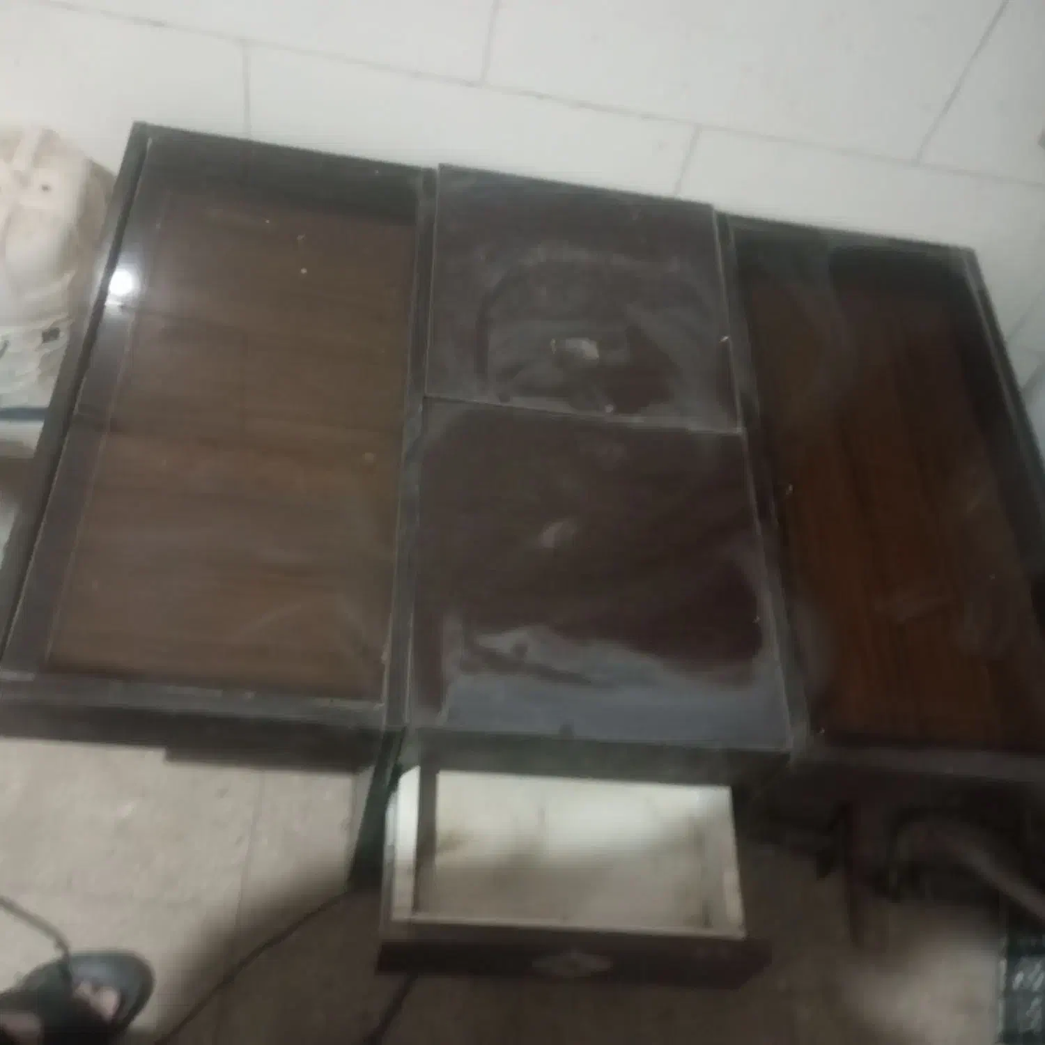 میزبزرگویکعددعسلیامدیاف|میز و صندلی غذاخوری|پیشوا, |دیوار