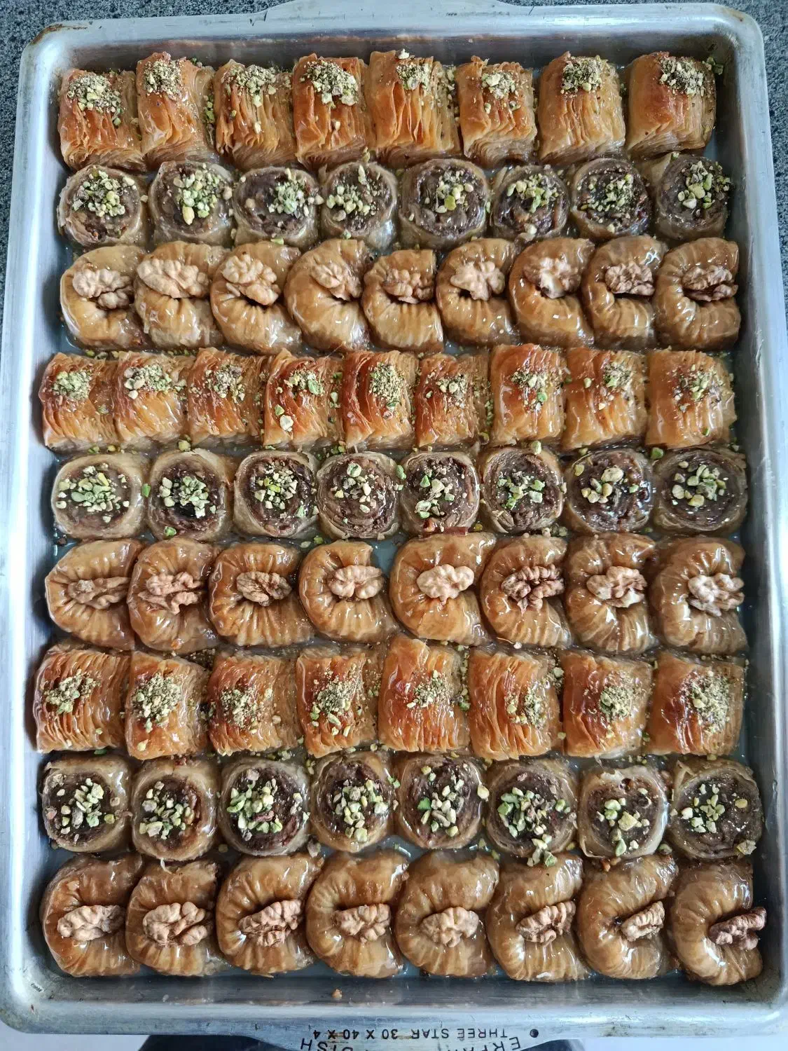 استادکار باقلوا|استخدام خدمات فروشگاه و رستوران|تبریز, |دیوار