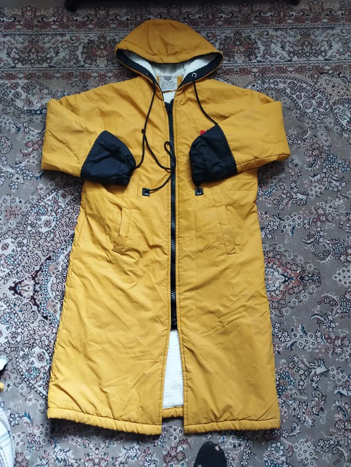 کاپشن و مانتو|لباس|اسفراین, |دیوار