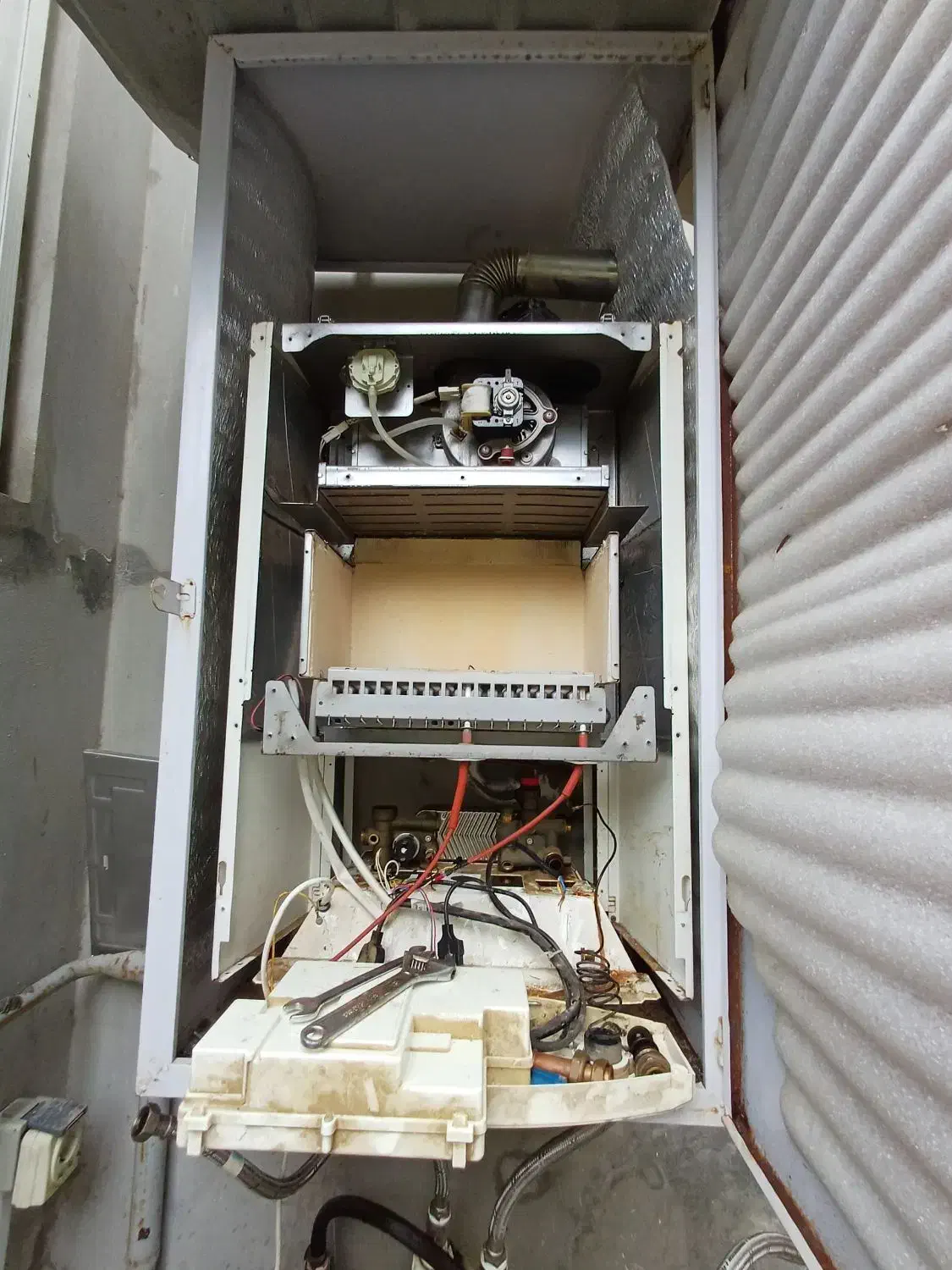 تعمیرپکیج کولرگازی تصفیه آب نصب فروش لوله کشی مسی|خدمات پیشه و مهارت|اصفهان, وحید|دیوار