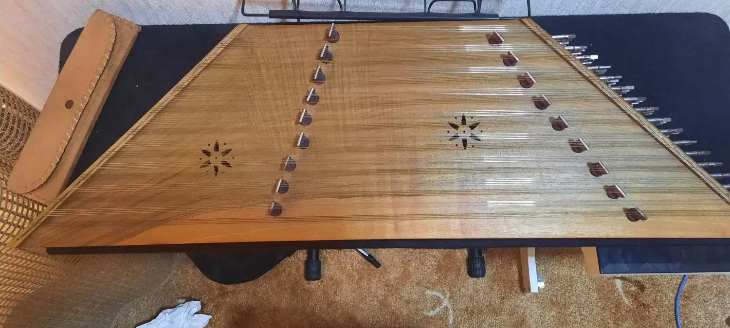 سنتور|سازهای سنتی|برازجان, |دیوار