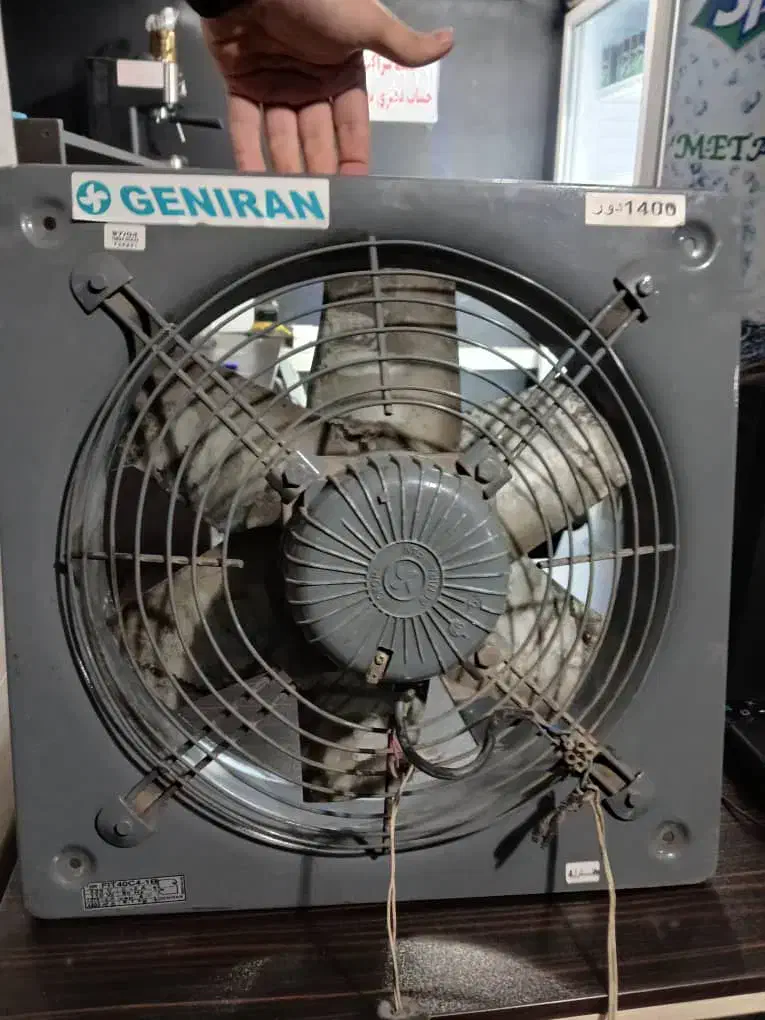 فن تهویه هوا سایز ۴۰ در ۴۰|پنکه و تصفیهکنندهٔ هوا|مراغه, |دیوار