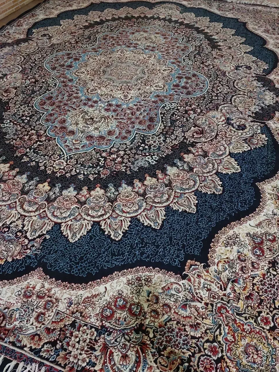 جفت قالی ۱۲متری ۷۰۰شانه تراکم ۲۵۵۰نگین مشهد|فرش|اهواز, شهرک رزمندگان|دیوار