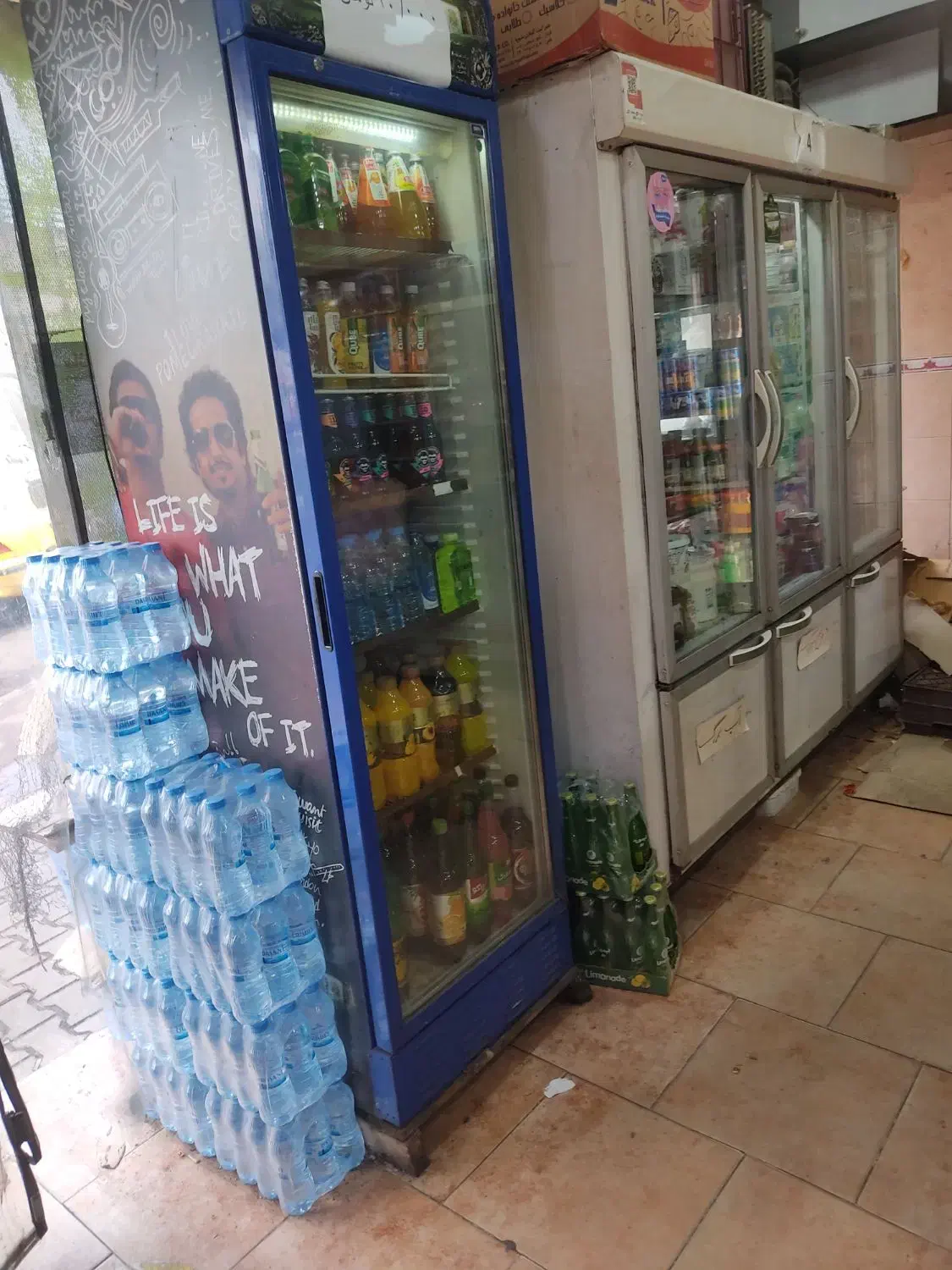 یخچال صنعتی مغازه ایستاده وخوابیده .|فروشگاه و مغازه|رشت, جانبازان|دیوار