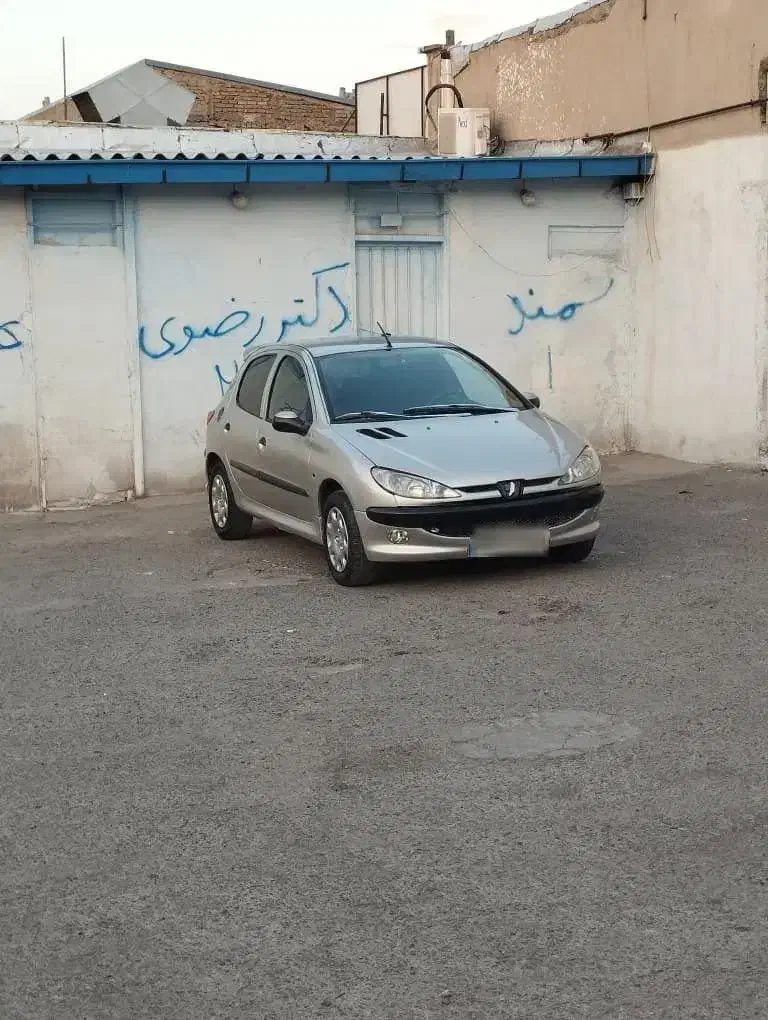 ۲۰۶مدل ۸۱|خودرو سواری و وانت|تبریز, |دیوار