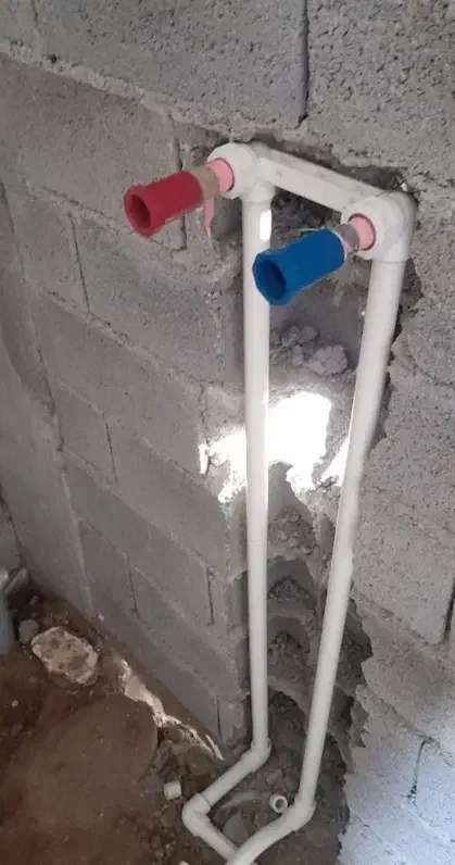 برقکار ساختمان و لوله‌کشی با ۴۰سال سابقه|خدمات پیشه و مهارت|شیراز, عفیف‌آباد|دیوار