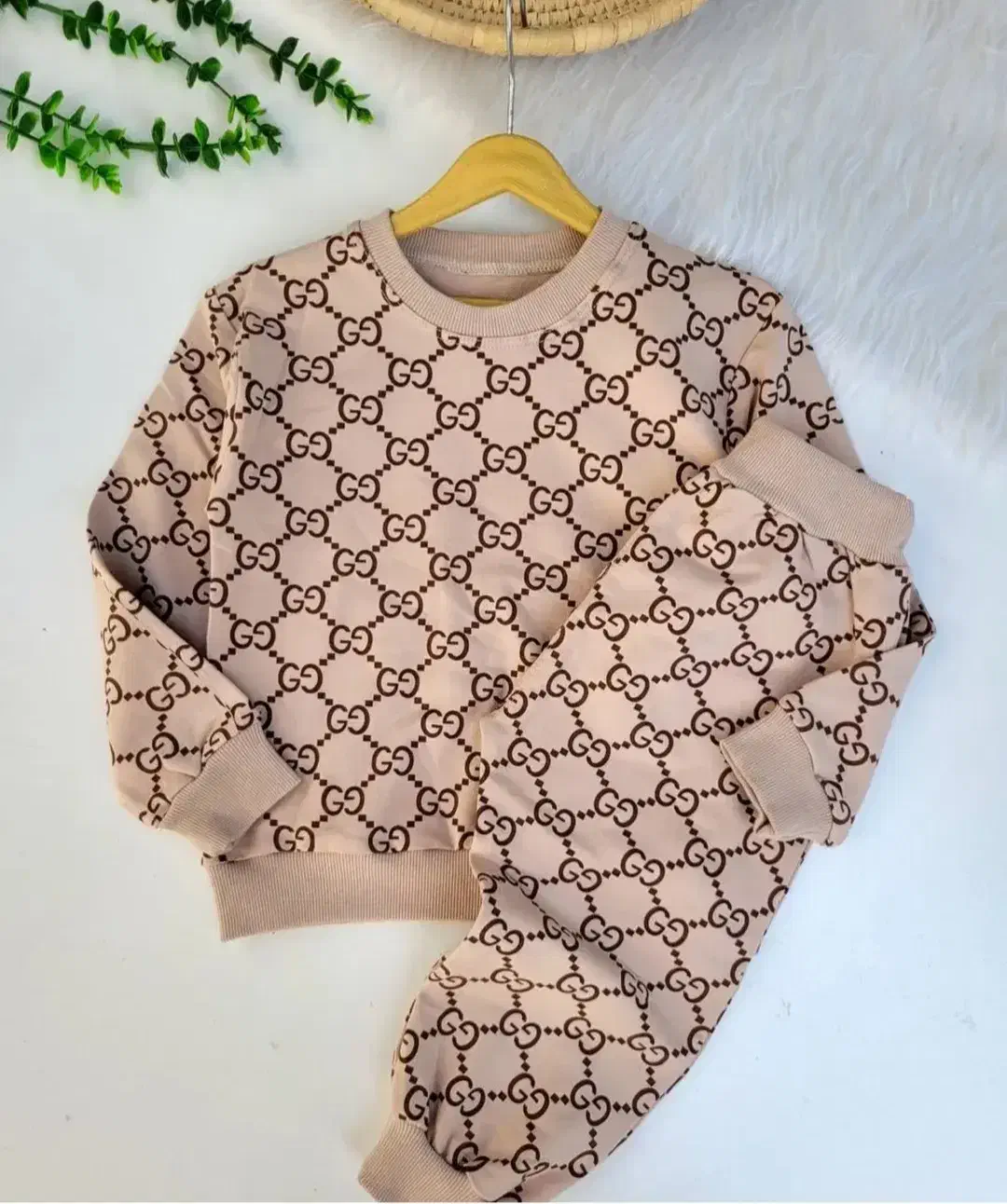 لباس کودک|کفش و لباس بچه|آباده, |دیوار