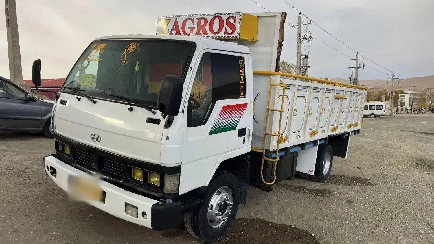 هیونداباری مدل1385 قیمت 1میلیاردوسیصدوهفتاد|خودرو سنگین|بوکان, |دیوار