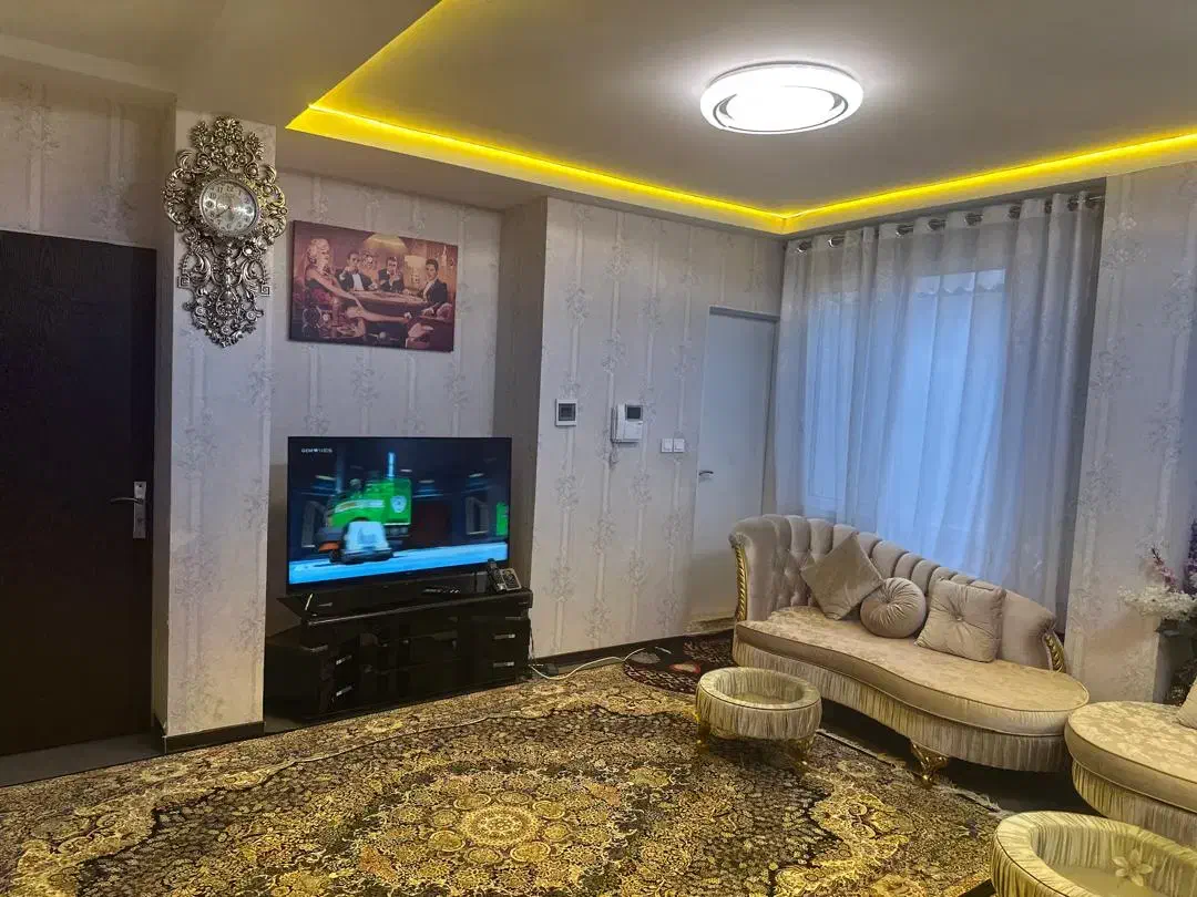 مبل سلطنتی|مبلمان خانگی و میز عسلی|تهران, هلال احمر|دیوار