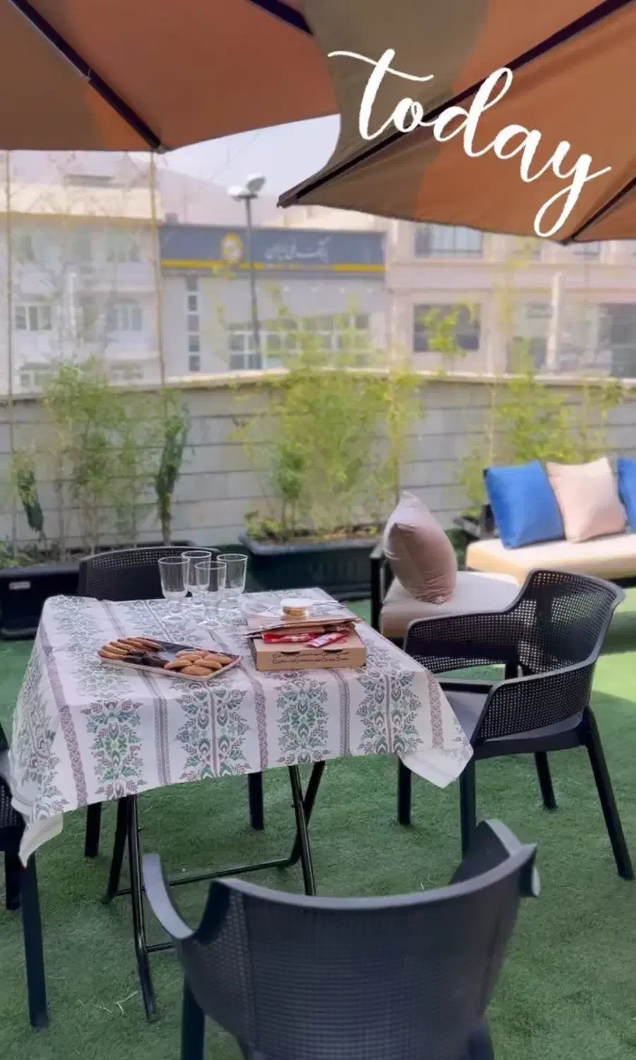 کاشت ناخن با بهترین متریال و مناسب ترین قیمت|خدمات آرایشگری و زیبایی|تهران, هوانیروز|دیوار