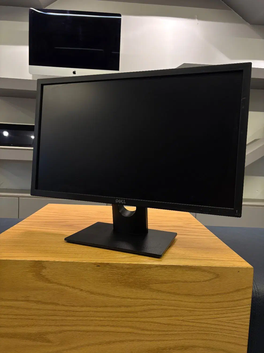 مانیتور استوک DELL 2417|قطعات و لوازم جانبی رایانه|تهران, فلسطین (میدان انقلاب)|دیوار