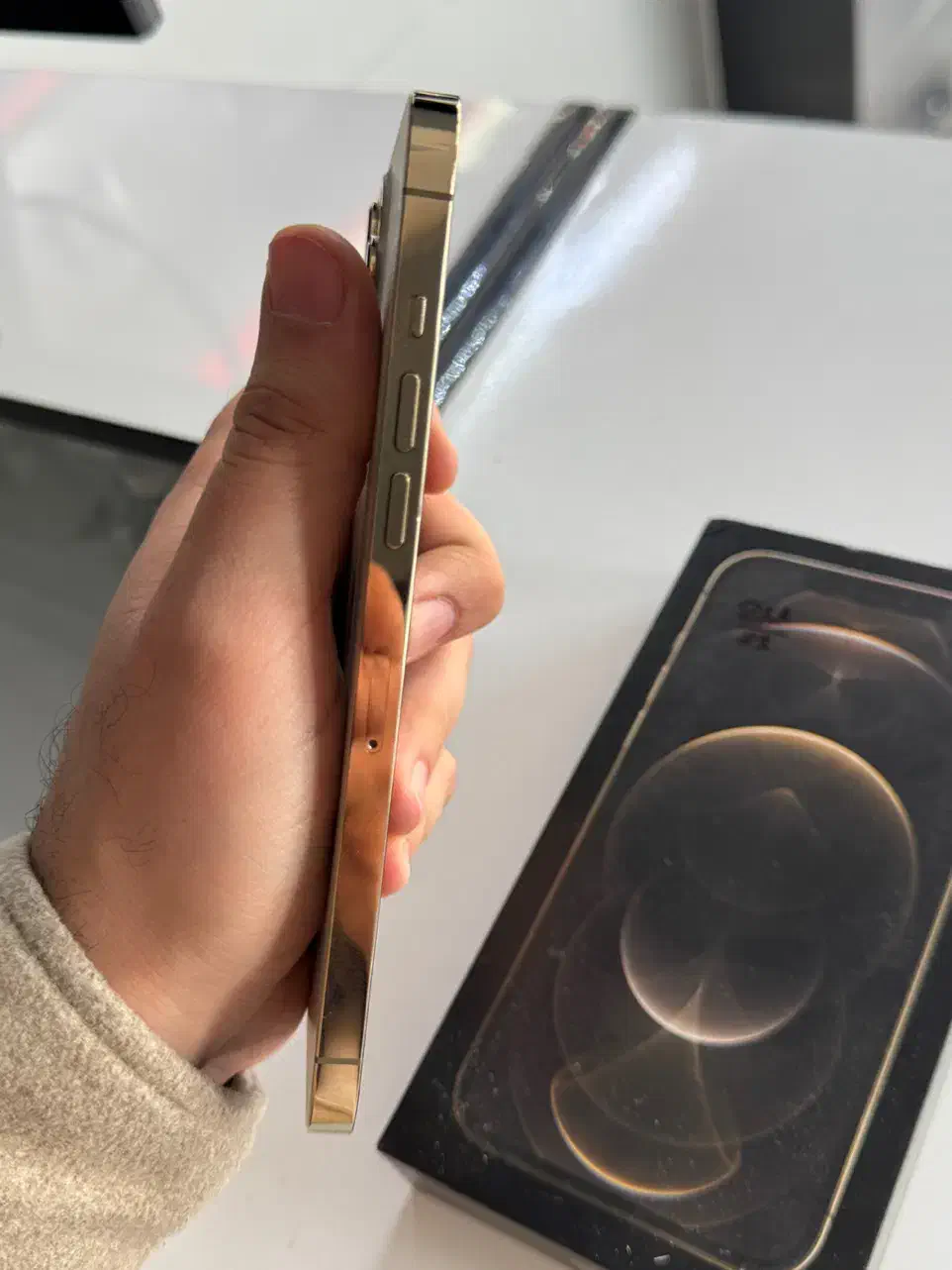 ۱۲ پرو مکس / باتری ۸۳ / پارت Zaa|موبایل|اصفهان, کساره|دیوار