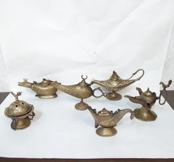 تعدادی پیسوز برنجی قدیمی و سنگین|صنایع دستی و سایر لوازم تزئینی|تهران, صادقیه|دیوار