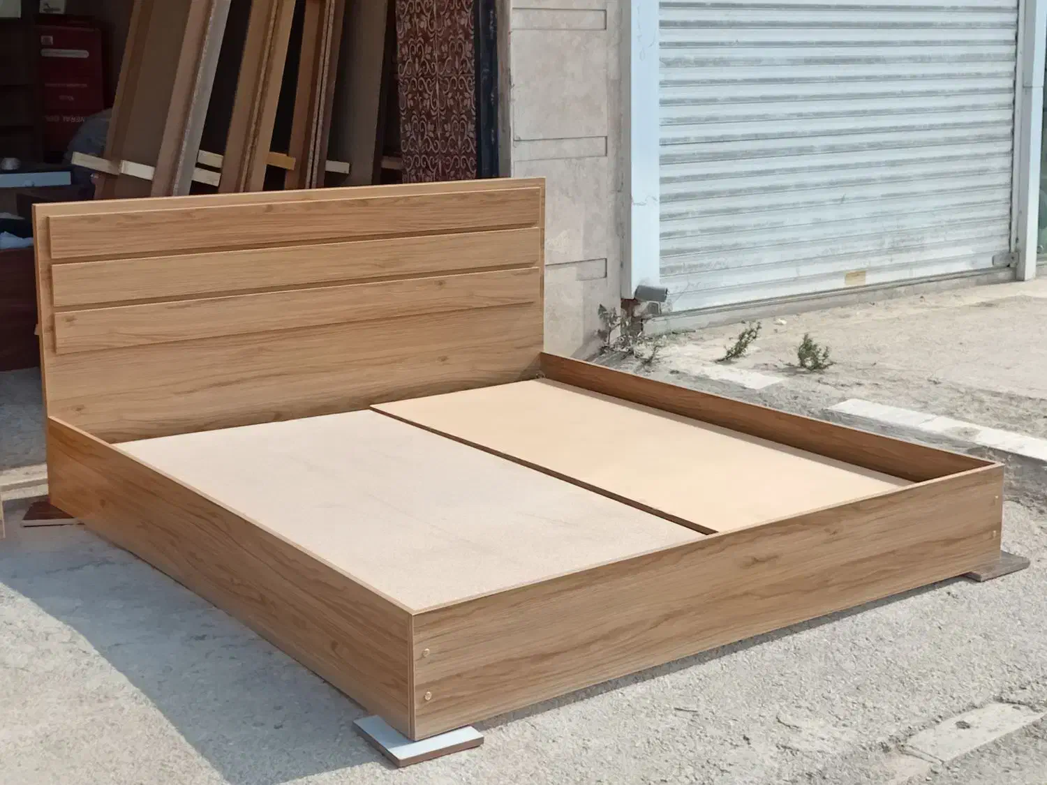 تخت یک نفره و دو نفره میثم|تخت و سرویس خواب|قائم‌شهر, |دیوار