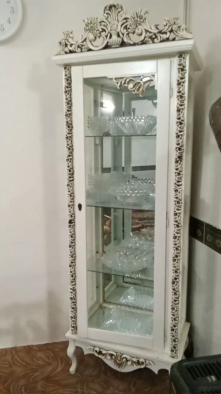 بوفه و کمد لباس بچه|بوفه، ویترین، کنسول|تایباد, |دیوار