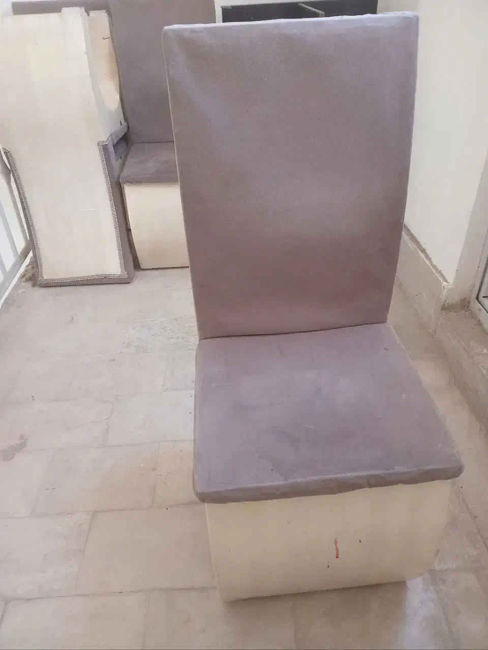 صندلی|صندلی و نیمکت|مشهد, چهارچشمه|دیوار