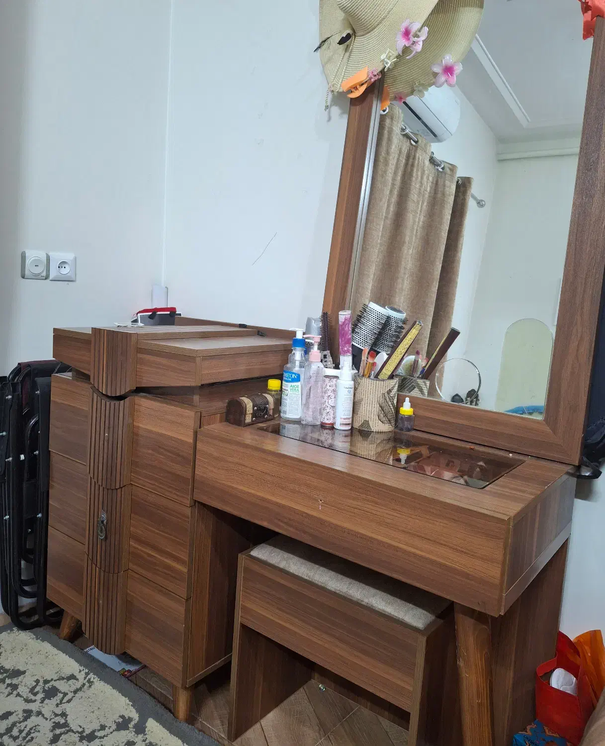 دراور|تخت و سرویس خواب|گنبد کاووس, |دیوار