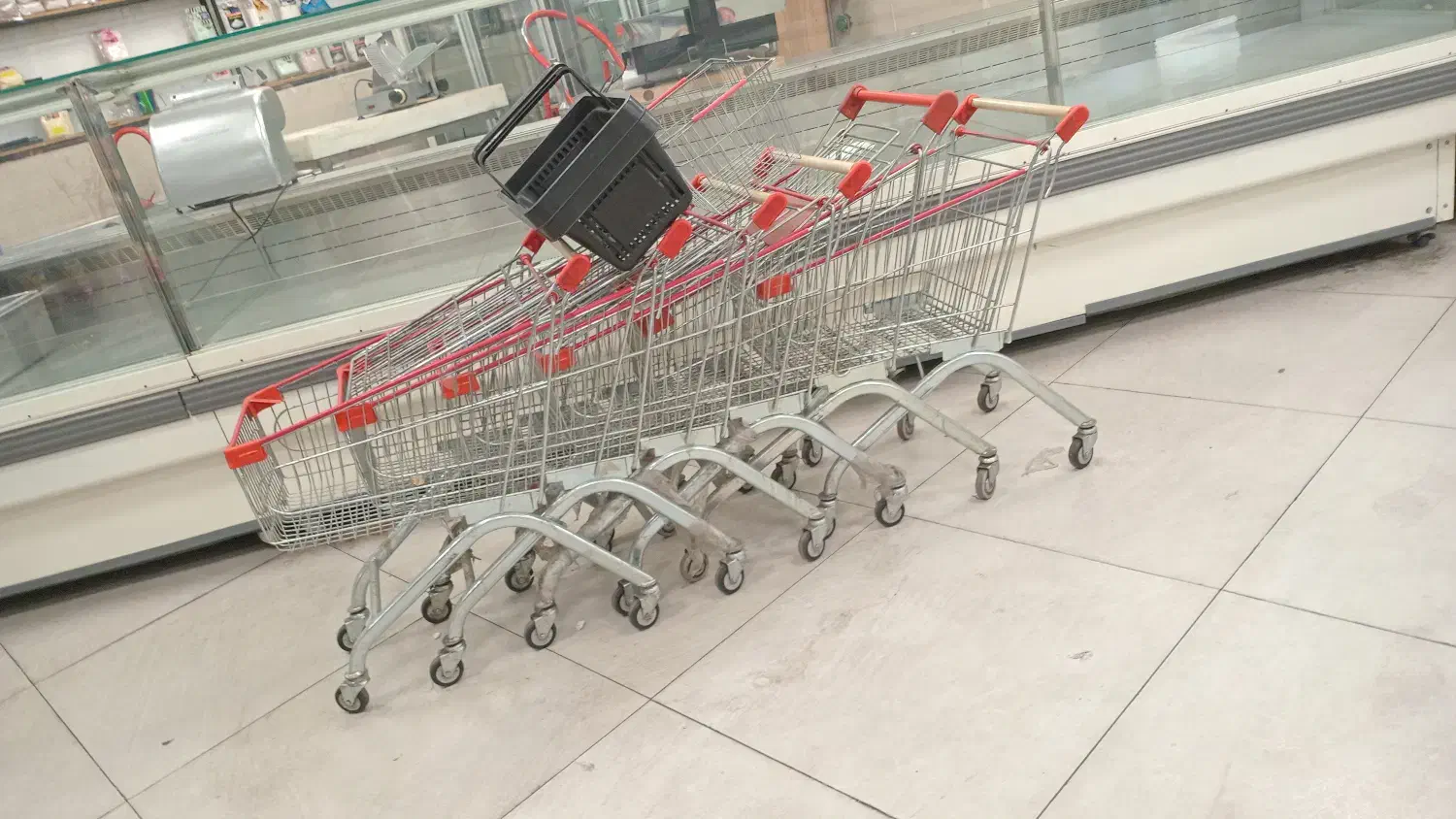 تجهیزات هایپر مارکت ۰ تا ۱۰۰|فروشگاه و مغازه|تهران, زعفرانیه|دیوار