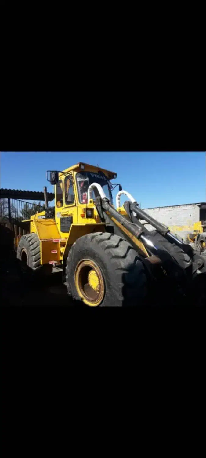 لودر ۴۵۰۰جفت پمپ بی رنگ درحد|خودرو سنگین|بابل, |دیوار