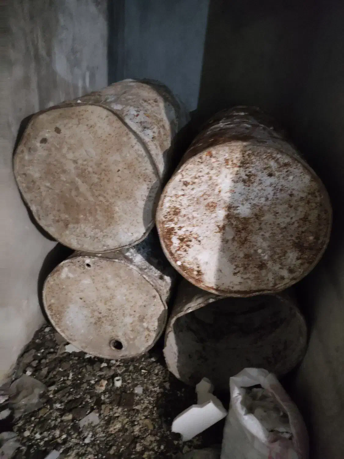 تخته زیرکار،بشکه،فرغون|مصالح و تجهیزات ساختمان|رشت, سلیمانداراب|دیوار