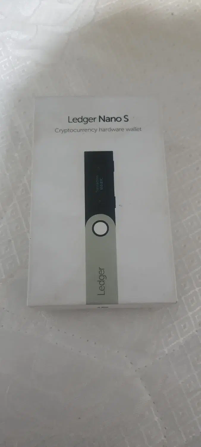 کیف پول سخت افزاری لجر نانو اس (Ledger Nano S))|قطعات و لوازم جانبی رایانه|کرمانشاه, |دیوار