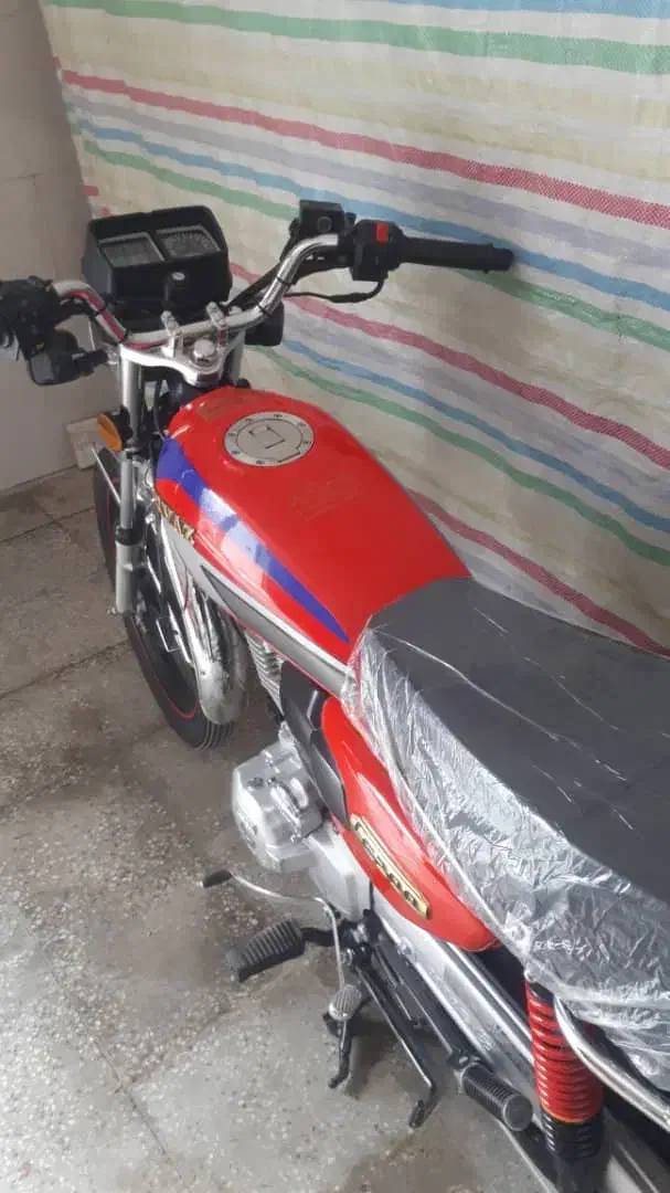 ۲۰۰ پرواز|موتورسیکلت|بروجرد, |دیوار