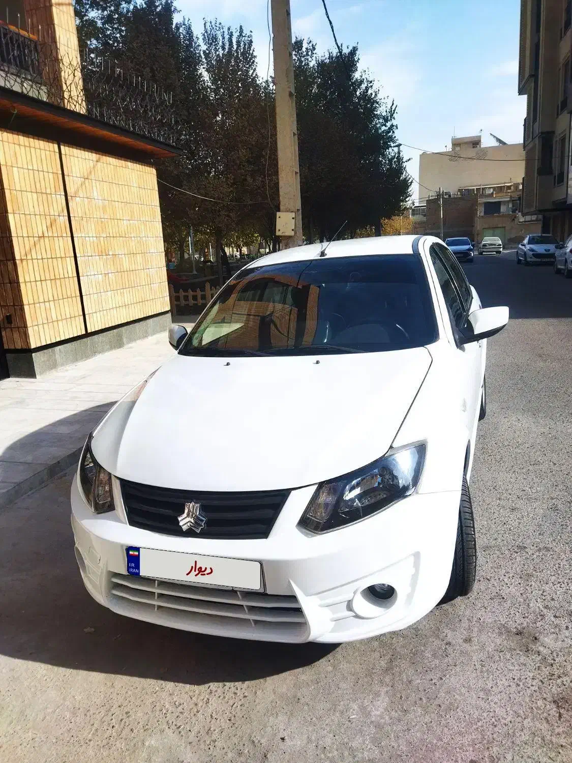 ساینادوگانه|خودرو سواری و وانت|قم, قلعه یزدیها|دیوار