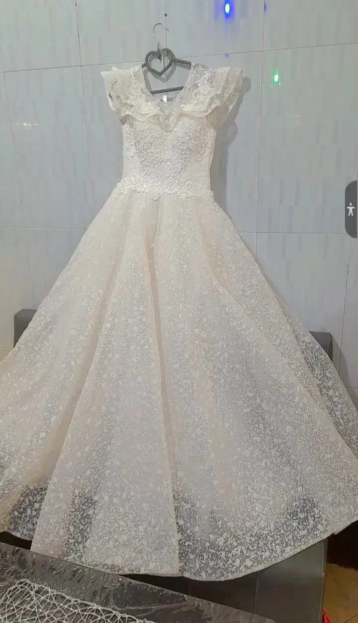 لباس عروس|لباس|ایلخچی, |دیوار