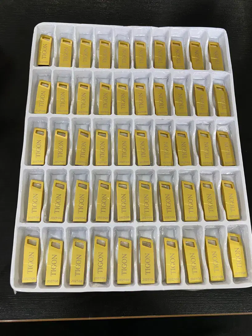 فلش ۸ گیگ Tigon|قطعات و لوازم جانبی رایانه|تهران, امانیه|دیوار