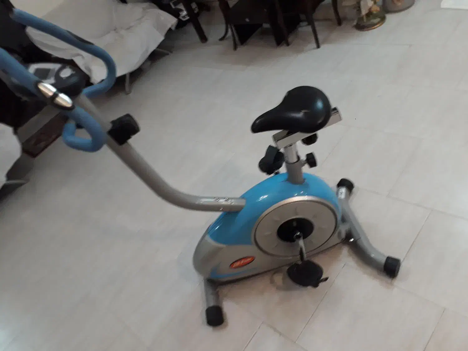 یک عدد دوچرخه ثابت هوازی|تجهیزات ورزشی|مشهد, هنرستان|دیوار