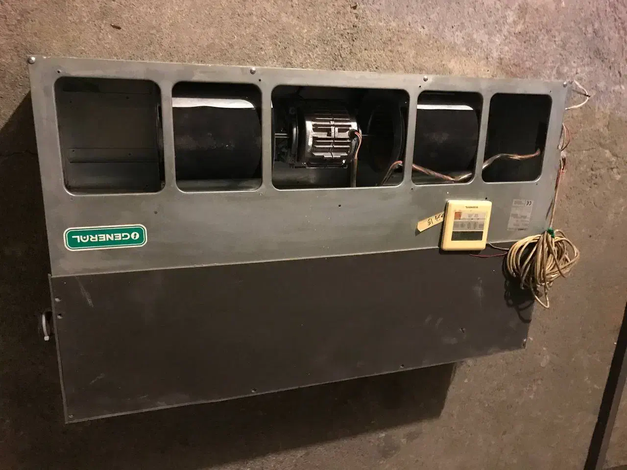 هواساز جنرال ۲۴۰۰۰ اصلی|کولر گازی و فن‌کوئل|تهران, سازمان برنامه شمالی|دیوار