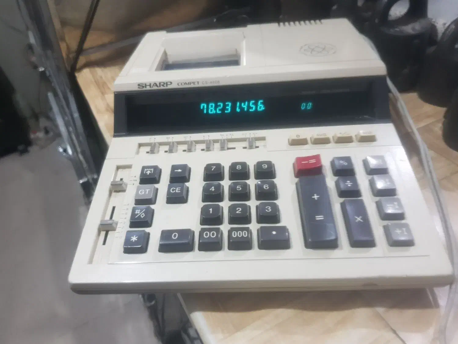 ماشین حساب|لوازم التحریر|مشهد, کوشش|دیوار