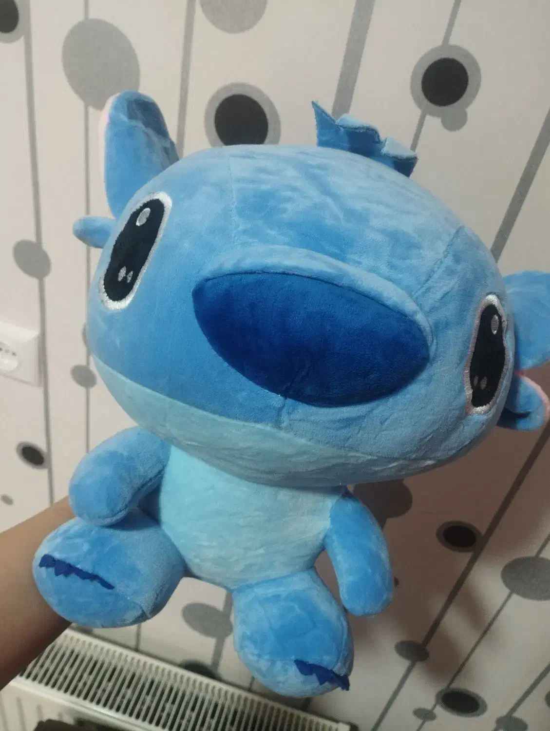 عروسک|اسباب‌بازی بچه|لاهیجان, کوی خزر|دیوار