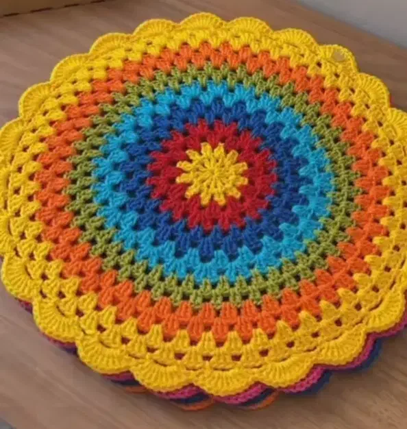 رومیزی و ماندالا دیواری|صنایع دستی و سایر لوازم تزئینی|قائمشهر, |دیوار