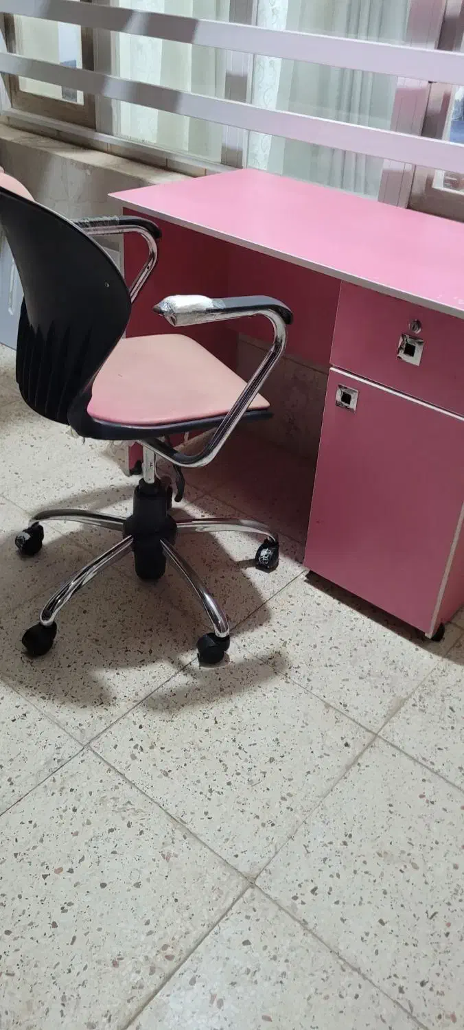 تخت نوجوان mdfدخترانه بامیزتحریر|تخت و سرویس خواب|کرمان, |دیوار